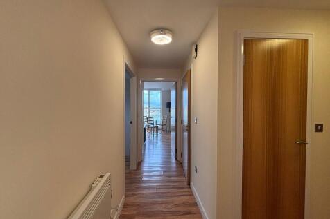 IMG-20251030-WA00...