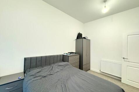 Main Bedroom 2
