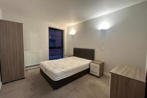 WhatsApp Image 20...