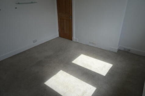 Bedroom to Front