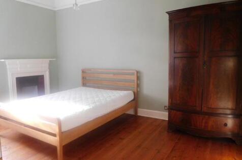 bedroom a.JPG