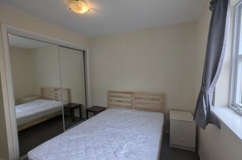 3 4 Rodney Place 1st bedroom.jpg