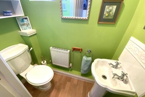 12 Rogers wc