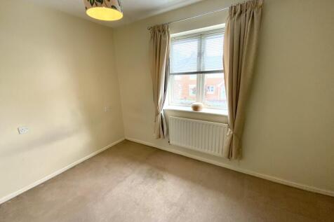 29 Chatterton bed...