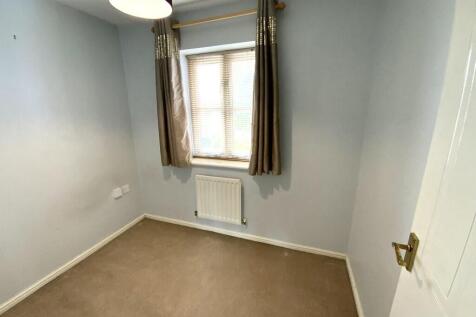 29 Chatterton bed...