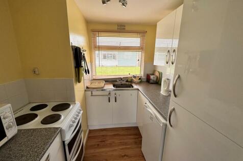 Kitchen.JPEG