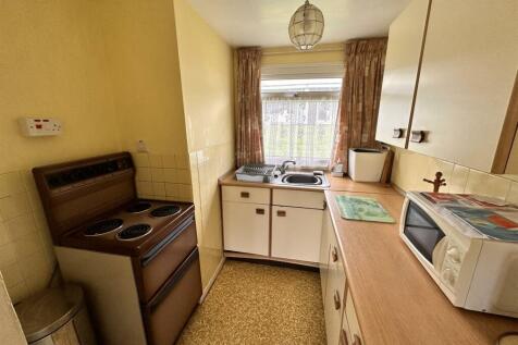 Kitchen.JPEG