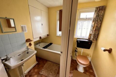 Bathroom &amp; WC.JPEG