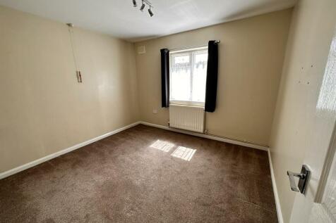 Bedroom 1.JPEG