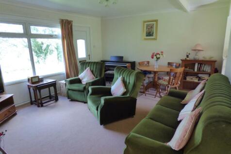 Sitting Room.JPG