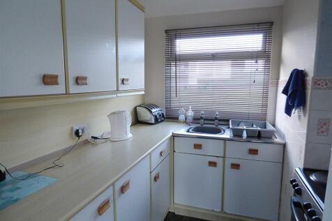 46 Norton Park Kitchen.jpg