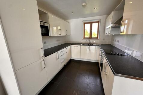 Kitchen.JPEG