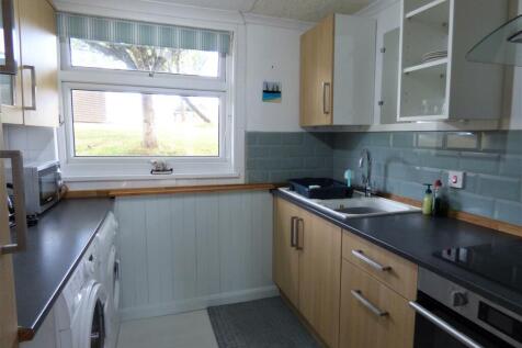 Kitchen.JPG