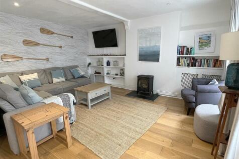 Sitting Room.jpg