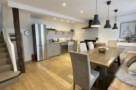 Kitchen Diner.jpg