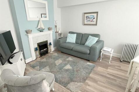 Sitting Room 2.jpg