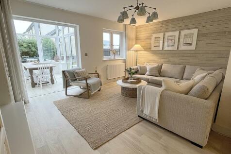 Sitting Room Area.jpg