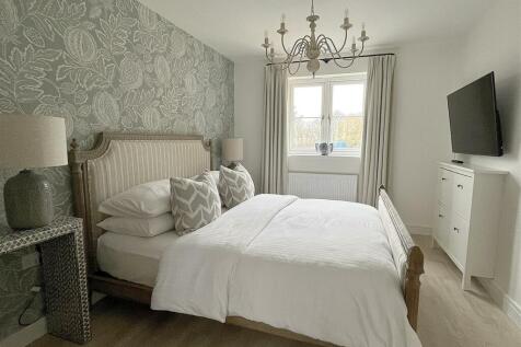 Bedroom One.jpg