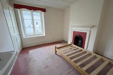 Bedroom Two.jpg