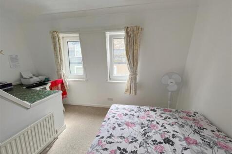 Bedroom Two.jpg