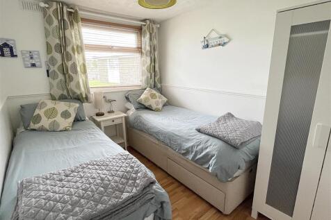 118 Norton Park Bedroom Two.jpg