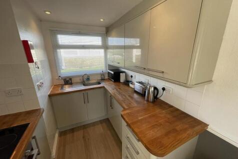 Kitchen.JPEG