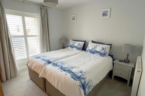 Bedroom.jpg