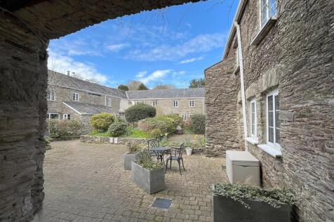 Courtyard View.jpg