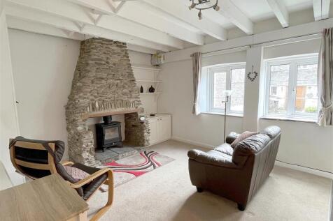 Sitting Room.jpg