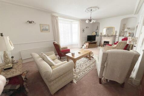 Sitting Room 2.jpg
