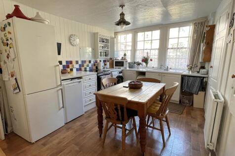 Kitchen.jpg