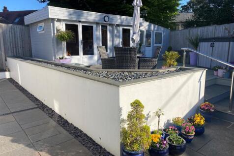summer house 1.jpg