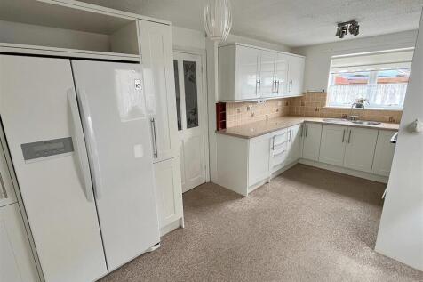 Dining Kitchen.jpg