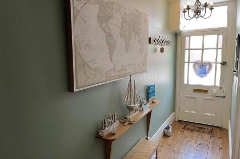 Entrance Hall.jpg