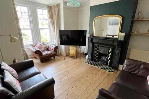 Sitting Room.jpg