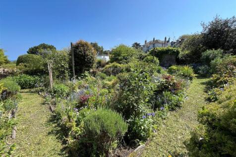 Cottage Garden.jpg