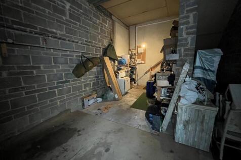garage 3.jpg