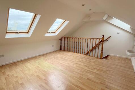 Bedroom One.jpg