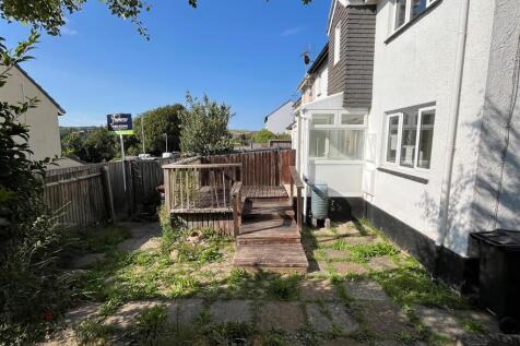 Front Garden.jpg