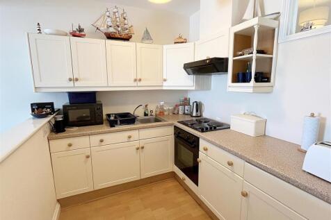 Kitchen.jpg