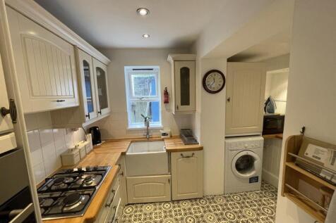 Kitchen.JPEG