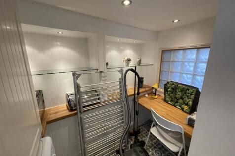 Utility Room.JPEG