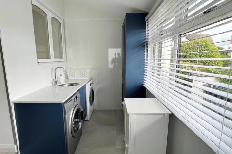 Utility Room.jpg