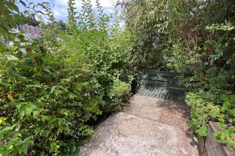 Garden 2.jpg