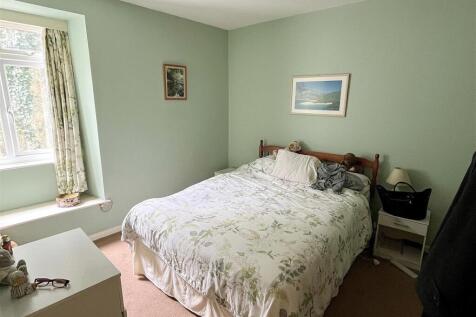 Bedroom.jpg