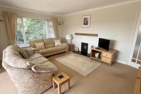 Sitting Room.jpg