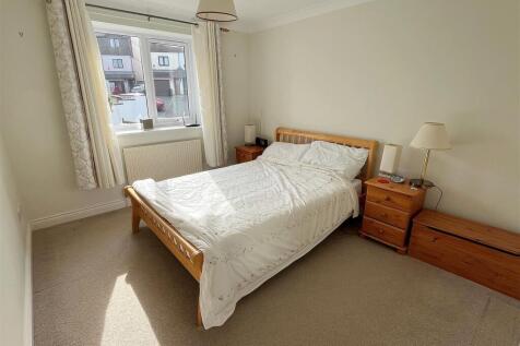 Bedroom One.jpg