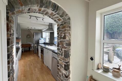 Lobby To Kitchen.jpg