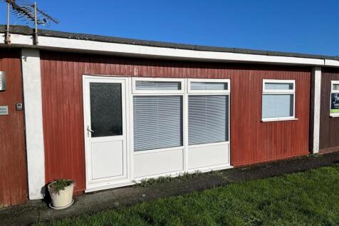 120 Norton Park Front.jpg