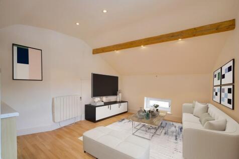 Living v1 furnish...